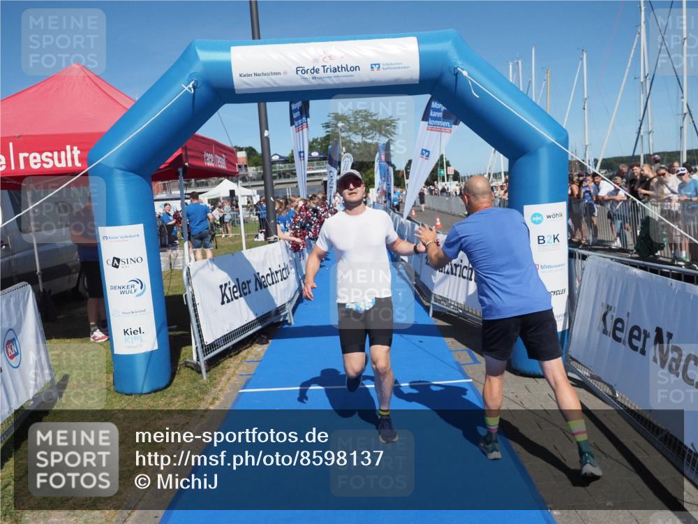 17.08.2025 - KN Förde Triathlon 2025 MichiJ http://msf.ph/oto/8598137 17.08.2025 14:00:19 Laufen 435 meine-sportfotos.de
