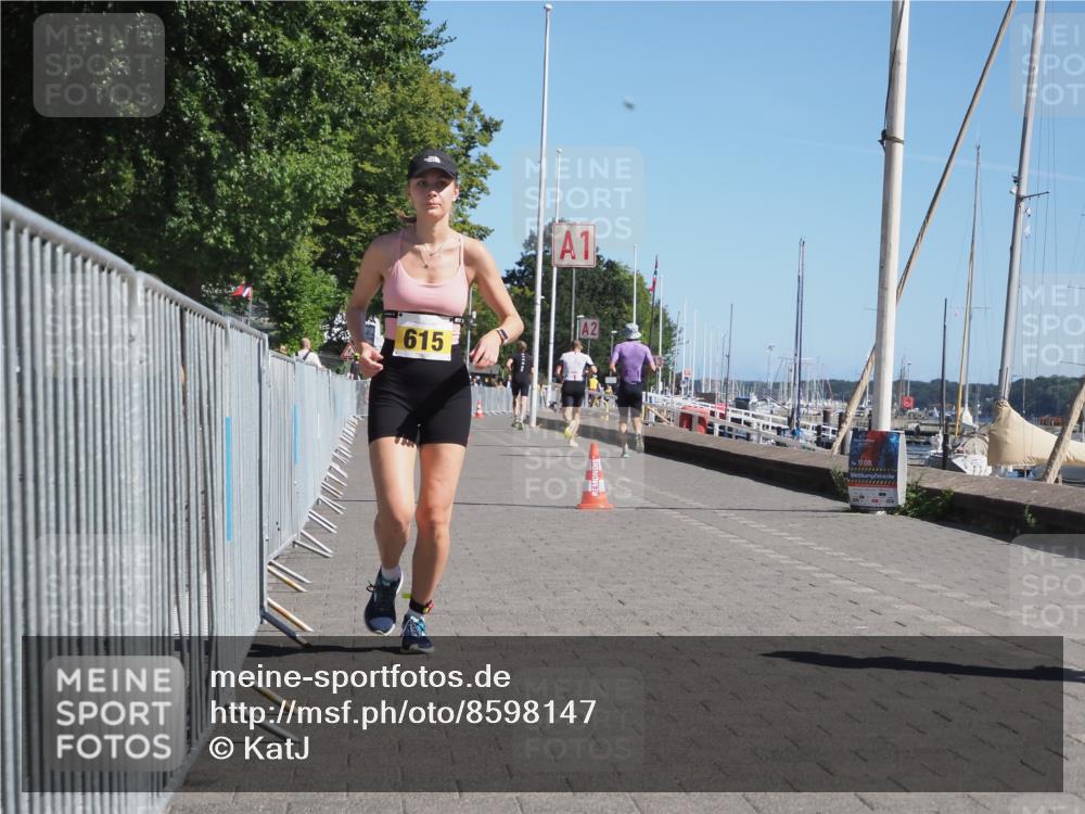 17.08.2025 - KN Förde Triathlon 2025 KatJ http://msf.ph/oto/8598147 17.08.2025 11:47:54 Laufen 615 meine-sportfotos.de