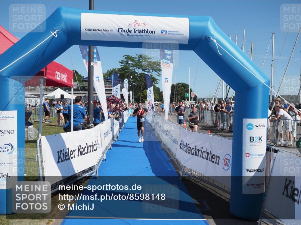 17.08.2025 - KN Förde Triathlon 2025 MichiJ http://msf.ph/oto/8598148 17.08.2025 12:11:31 Laufen 358 meine-sportfotos.de