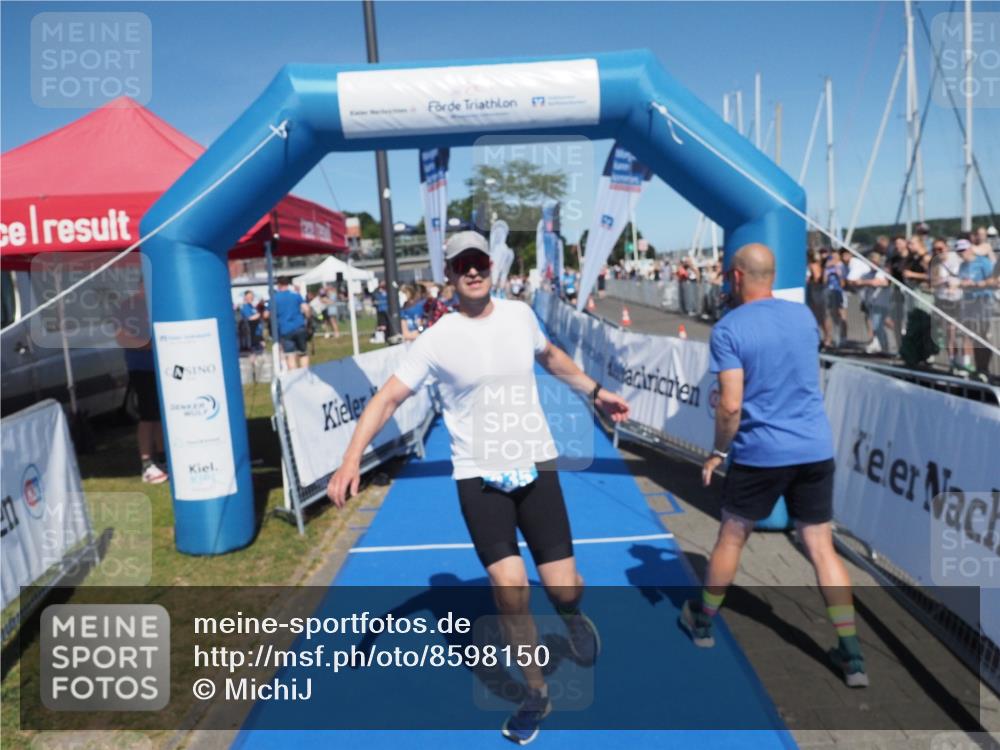 17.08.2025 - KN Förde Triathlon 2025 MichiJ http://msf.ph/oto/8598150 17.08.2025 14:00:20 Laufen 435 meine-sportfotos.de