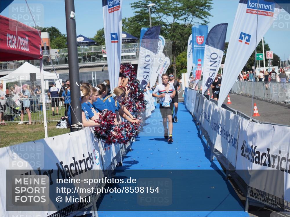 17.08.2025 - KN Förde Triathlon 2025 MichiJ http://msf.ph/oto/8598154 17.08.2025 14:00:27 Laufen 452 meine-sportfotos.de