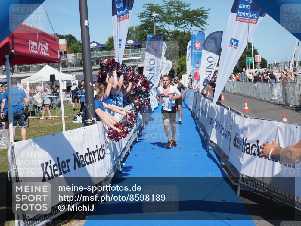17.08.2025 - KN Förde Triathlon 2025 MichiJ http://msf.ph/oto/8598189 17.08.2025 14:00:28 Laufen 452 meine-sportfotos.de