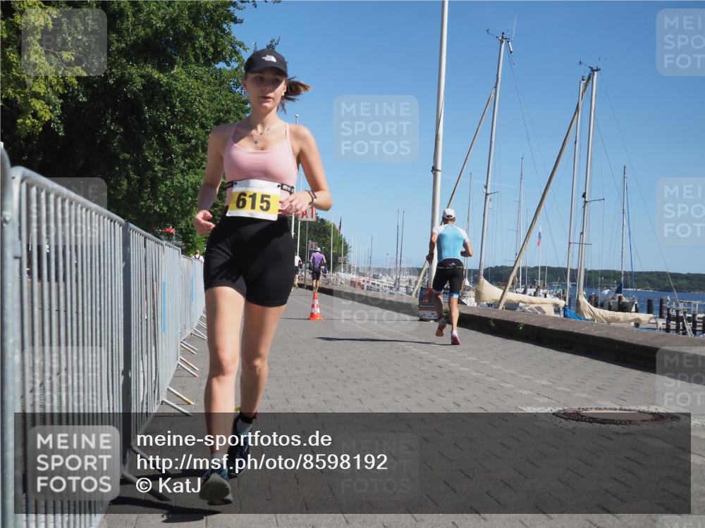 17.08.2025 - KN Förde Triathlon 2025 KatJ http://msf.ph/oto/8598192 17.08.2025 11:47:56 Laufen 615 meine-sportfotos.de