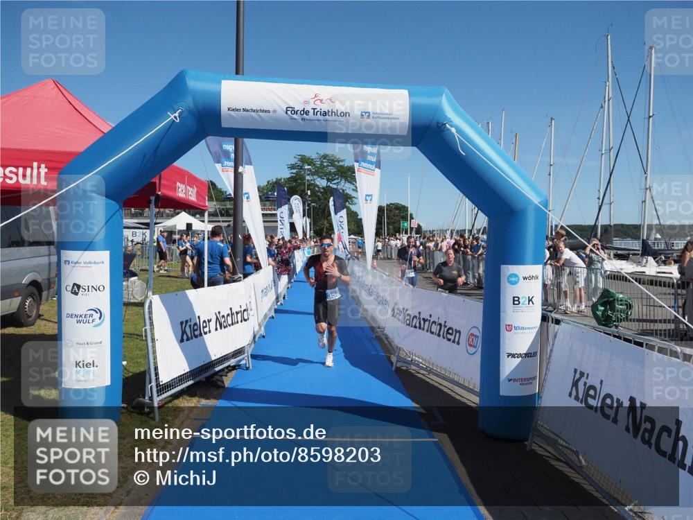 17.08.2025 - KN Förde Triathlon 2025 MichiJ http://msf.ph/oto/8598203 17.08.2025 12:11:33 Laufen 358 meine-sportfotos.de