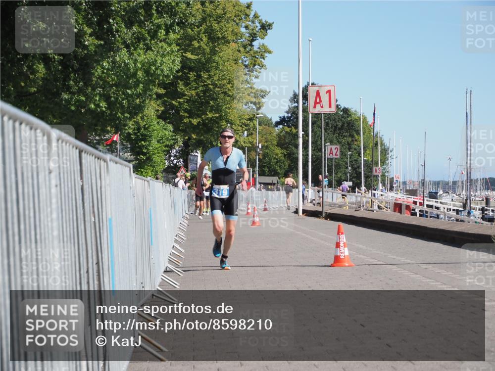 17.08.2025 - KN Förde Triathlon 2025 KatJ http://msf.ph/oto/8598210 17.08.2025 11:48:29 Laufen 319 meine-sportfotos.de