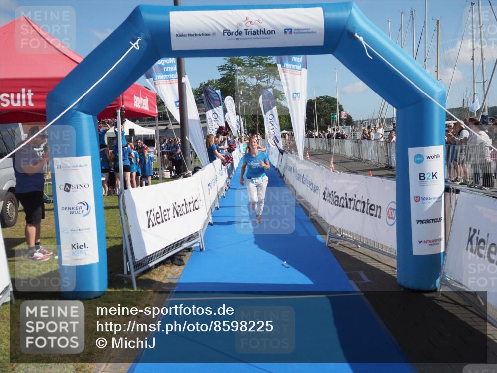 17.08.2025 - KN Förde Triathlon 2025 MichiJ http://msf.ph/oto/8598225 17.08.2025 10:45:44 Laufen 131, 169, 208 meine-sportfotos.de