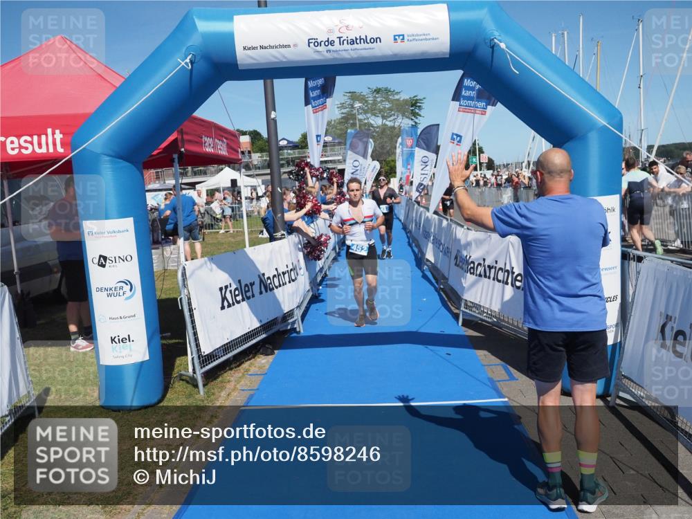 17.08.2025 - KN Förde Triathlon 2025 MichiJ http://msf.ph/oto/8598246 17.08.2025 14:00:30 Laufen 432, 452 meine-sportfotos.de