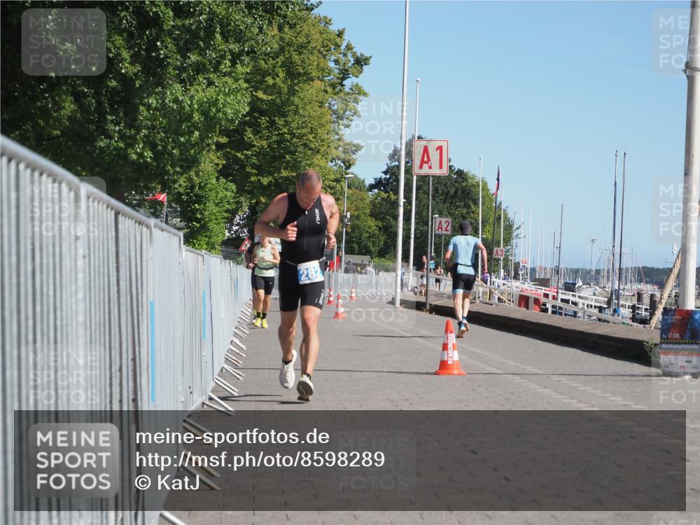17.08.2025 - KN Förde Triathlon 2025 KatJ http://msf.ph/oto/8598289 17.08.2025 11:48:43 Laufen 282 meine-sportfotos.de