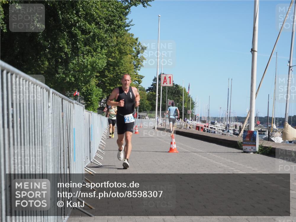 17.08.2025 - KN Förde Triathlon 2025 KatJ http://msf.ph/oto/8598307 17.08.2025 11:48:44 Laufen 282 meine-sportfotos.de