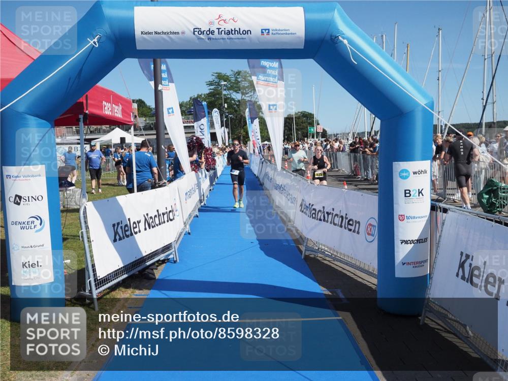 17.08.2025 - KN Förde Triathlon 2025 MichiJ http://msf.ph/oto/8598328 17.08.2025 12:11:57 Laufen 288 meine-sportfotos.de