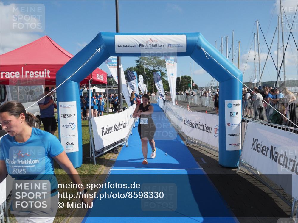 17.08.2025 - KN Förde Triathlon 2025 MichiJ http://msf.ph/oto/8598330 17.08.2025 10:45:48 Laufen 169, 208 meine-sportfotos.de