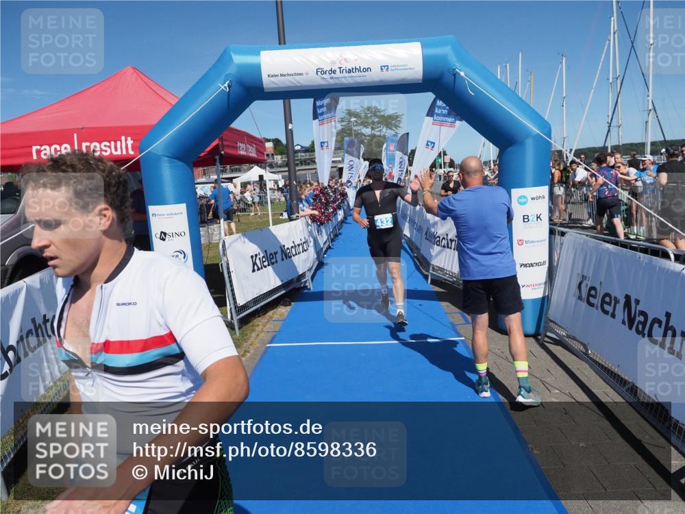 17.08.2025 - KN Förde Triathlon 2025 MichiJ http://msf.ph/oto/8598336 17.08.2025 14:00:33 Laufen 432, 452 meine-sportfotos.de