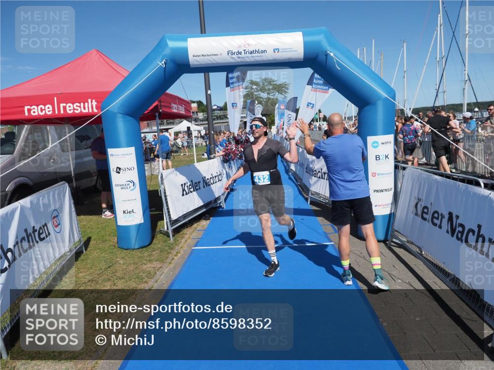 17.08.2025 - KN Förde Triathlon 2025 MichiJ http://msf.ph/oto/8598352 17.08.2025 14:00:34 Laufen 432, 452 meine-sportfotos.de