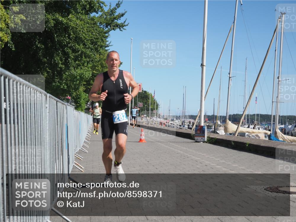 17.08.2025 - KN Förde Triathlon 2025 KatJ http://msf.ph/oto/8598371 17.08.2025 11:48:46 Laufen 282, 620 meine-sportfotos.de