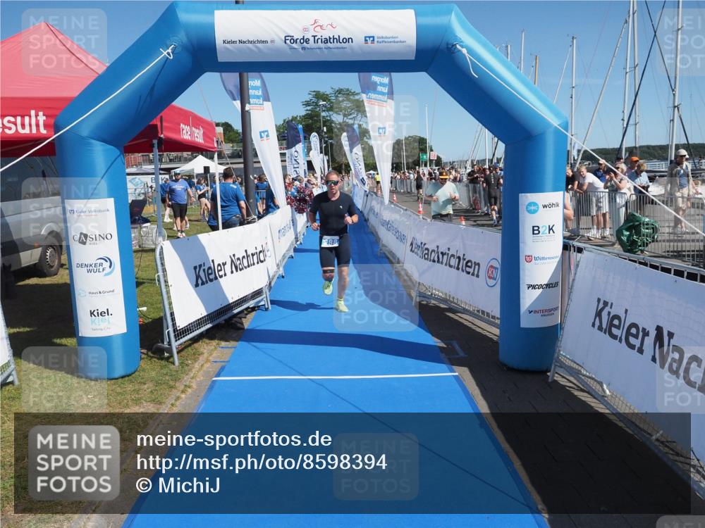 17.08.2025 - KN Förde Triathlon 2025 MichiJ http://msf.ph/oto/8598394 17.08.2025 12:11:59 Laufen 288 meine-sportfotos.de