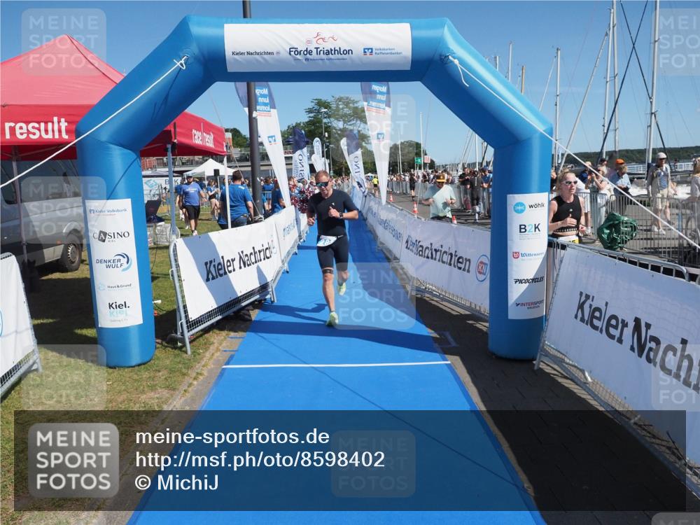 17.08.2025 - KN Förde Triathlon 2025 MichiJ http://msf.ph/oto/8598402 17.08.2025 12:11:59 Laufen 288 meine-sportfotos.de