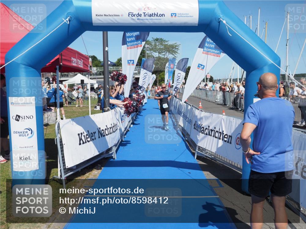 17.08.2025 - KN Förde Triathlon 2025 MichiJ http://msf.ph/oto/8598412 17.08.2025 14:01:03 Laufen 505, 522 meine-sportfotos.de