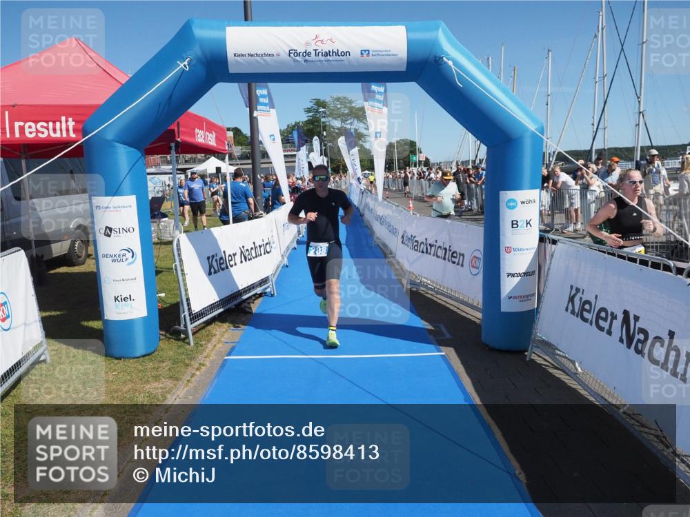 17.08.2025 - KN Förde Triathlon 2025 MichiJ http://msf.ph/oto/8598413 17.08.2025 12:11:59 Laufen 288 meine-sportfotos.de