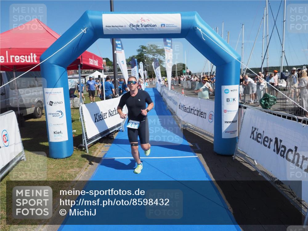 17.08.2025 - KN Förde Triathlon 2025 MichiJ http://msf.ph/oto/8598432 17.08.2025 12:12:00 Laufen 288 meine-sportfotos.de