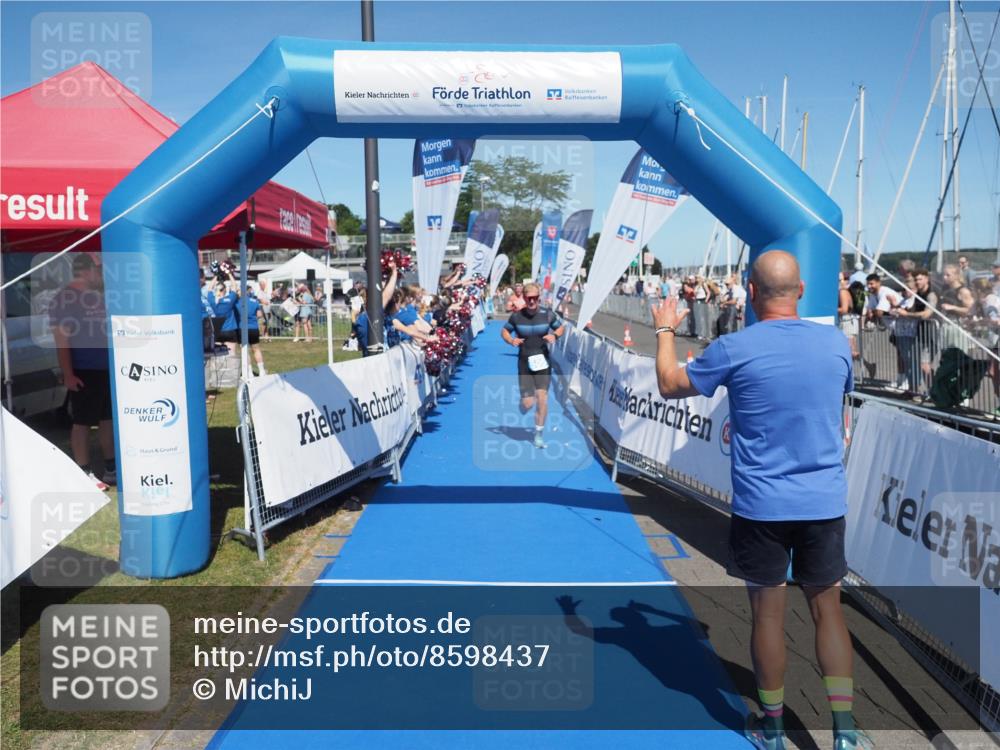 17.08.2025 - KN Förde Triathlon 2025 MichiJ http://msf.ph/oto/8598437 17.08.2025 14:01:04 Laufen 505, 522 meine-sportfotos.de