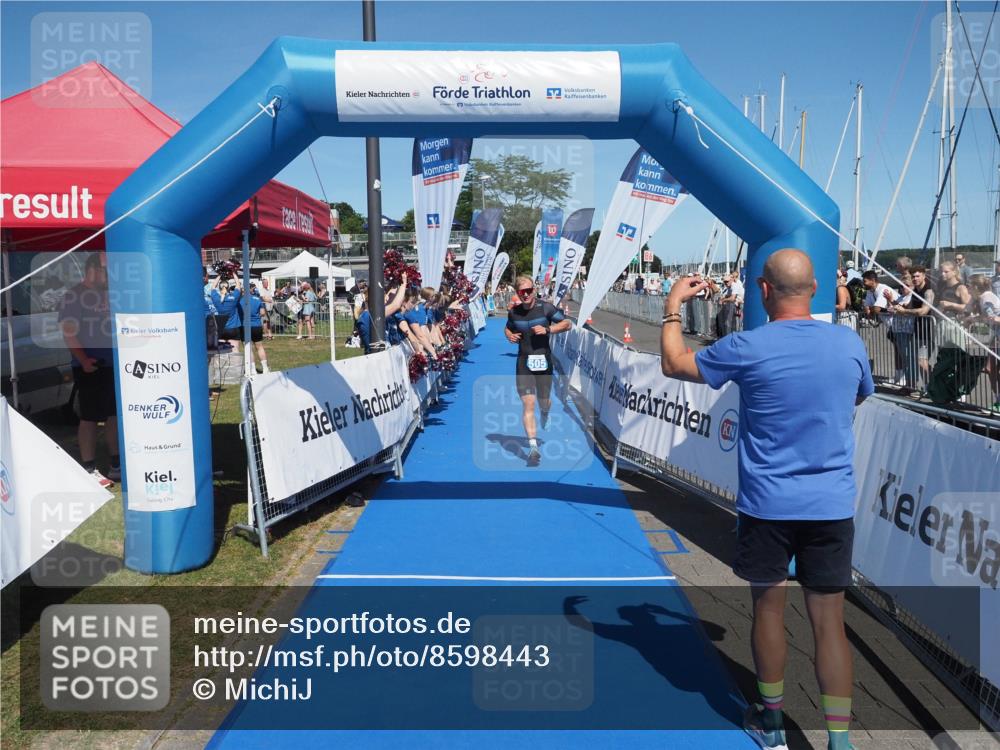 17.08.2025 - KN Förde Triathlon 2025 MichiJ http://msf.ph/oto/8598443 17.08.2025 14:01:04 Laufen 505, 522 meine-sportfotos.de