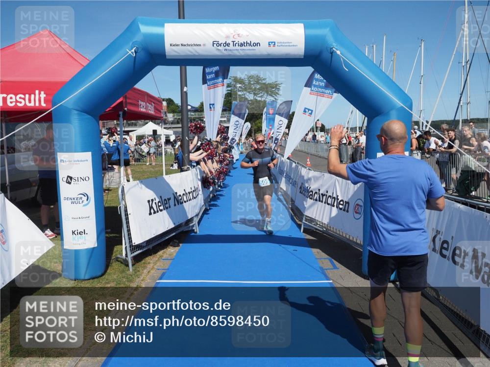 17.08.2025 - KN Förde Triathlon 2025 MichiJ http://msf.ph/oto/8598450 17.08.2025 14:01:04 Laufen 505, 522 meine-sportfotos.de