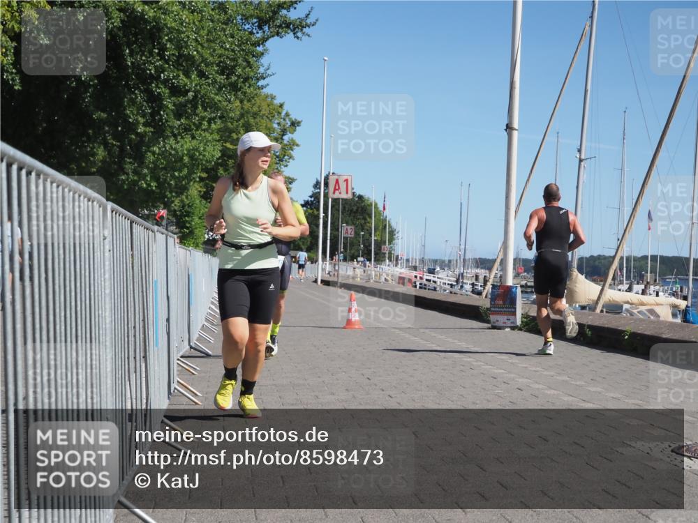 17.08.2025 - KN Förde Triathlon 2025 KatJ http://msf.ph/oto/8598473 17.08.2025 11:48:53 Laufen 320, 620 meine-sportfotos.de