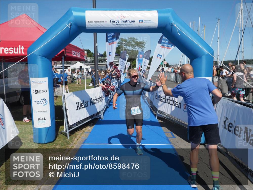 17.08.2025 - KN Förde Triathlon 2025 MichiJ http://msf.ph/oto/8598476 17.08.2025 14:01:05 Laufen 505, 522 meine-sportfotos.de