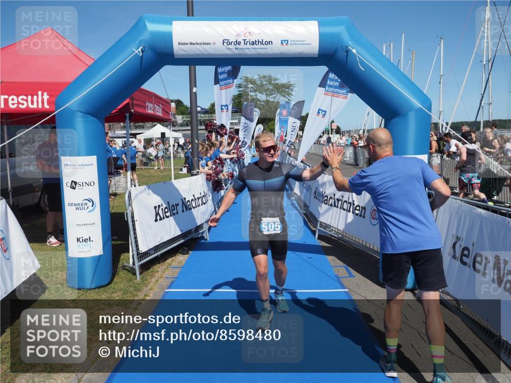 17.08.2025 - KN Förde Triathlon 2025 MichiJ http://msf.ph/oto/8598480 17.08.2025 14:01:05 Laufen 505, 522 meine-sportfotos.de