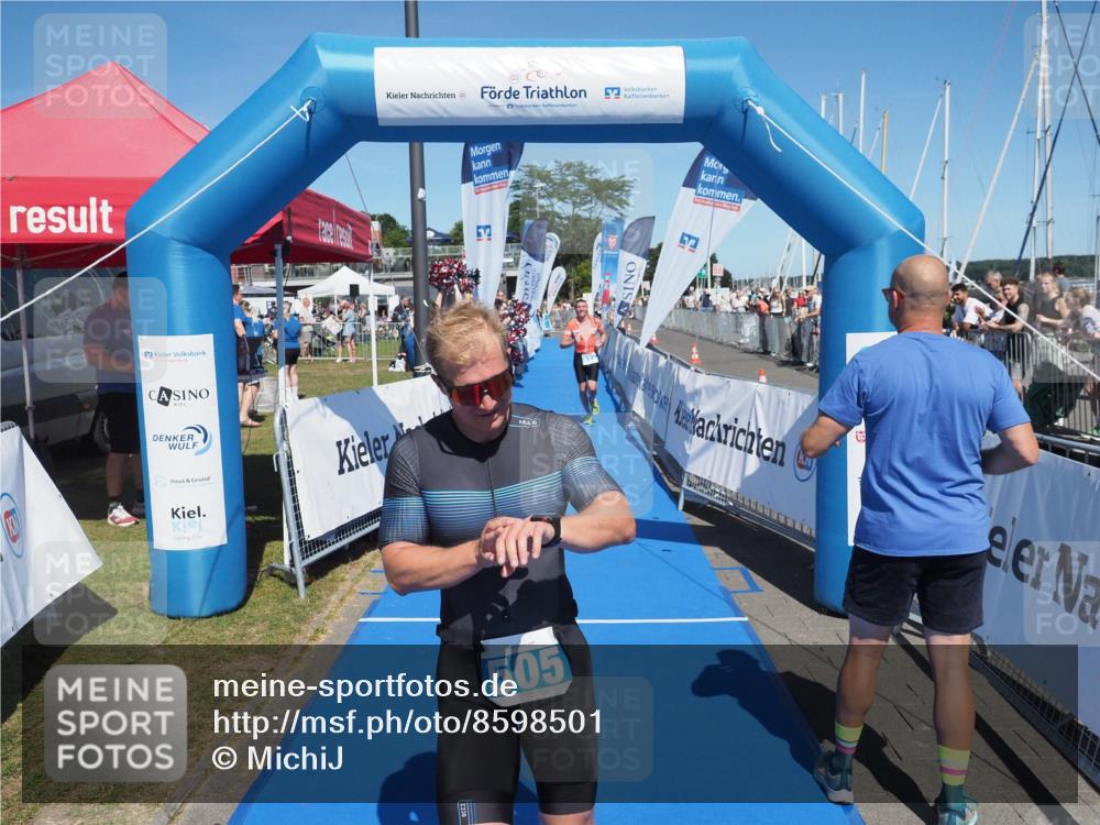 17.08.2025 - KN Förde Triathlon 2025 MichiJ http://msf.ph/oto/8598501 17.08.2025 14:01:06 Laufen 505, 522 meine-sportfotos.de