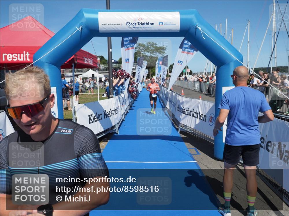 17.08.2025 - KN Förde Triathlon 2025 MichiJ http://msf.ph/oto/8598516 17.08.2025 14:01:06 Laufen 505, 522 meine-sportfotos.de