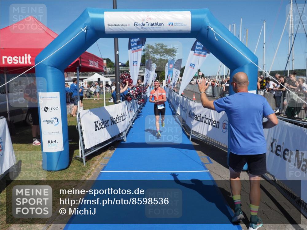 17.08.2025 - KN Förde Triathlon 2025 MichiJ http://msf.ph/oto/8598536 17.08.2025 14:01:07 Laufen 505, 522 meine-sportfotos.de