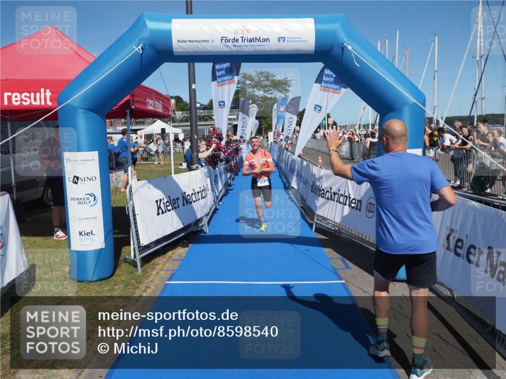 17.08.2025 - KN Förde Triathlon 2025 MichiJ http://msf.ph/oto/8598540 17.08.2025 14:01:07 Laufen 505, 522 meine-sportfotos.de