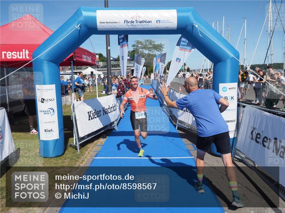 17.08.2025 - KN Förde Triathlon 2025 MichiJ http://msf.ph/oto/8598567 17.08.2025 14:01:08 Laufen 505, 522 meine-sportfotos.de