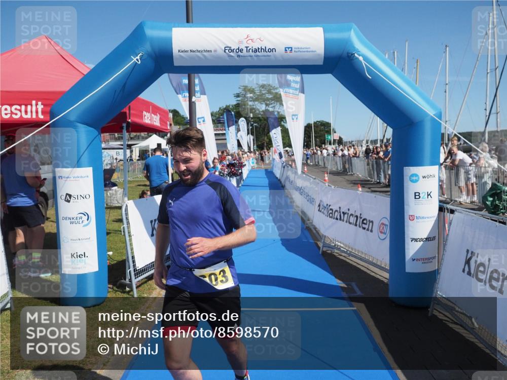 17.08.2025 - KN Förde Triathlon 2025 MichiJ http://msf.ph/oto/8598570 17.08.2025 12:12:18 Laufen 603 meine-sportfotos.de