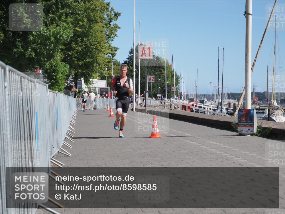 17.08.2025 - KN Förde Triathlon 2025 KatJ http://msf.ph/oto/8598585 17.08.2025 11:49:21 Laufen 389 meine-sportfotos.de