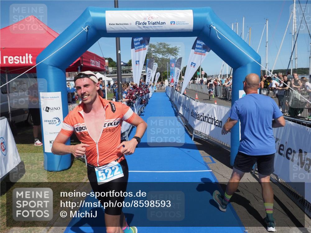 17.08.2025 - KN Förde Triathlon 2025 MichiJ http://msf.ph/oto/8598593 17.08.2025 14:01:09 Laufen 505, 522 meine-sportfotos.de
