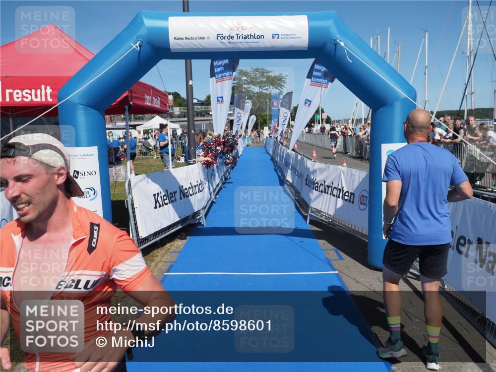 17.08.2025 - KN Förde Triathlon 2025 MichiJ http://msf.ph/oto/8598601 17.08.2025 14:01:09 Laufen 505, 522 meine-sportfotos.de