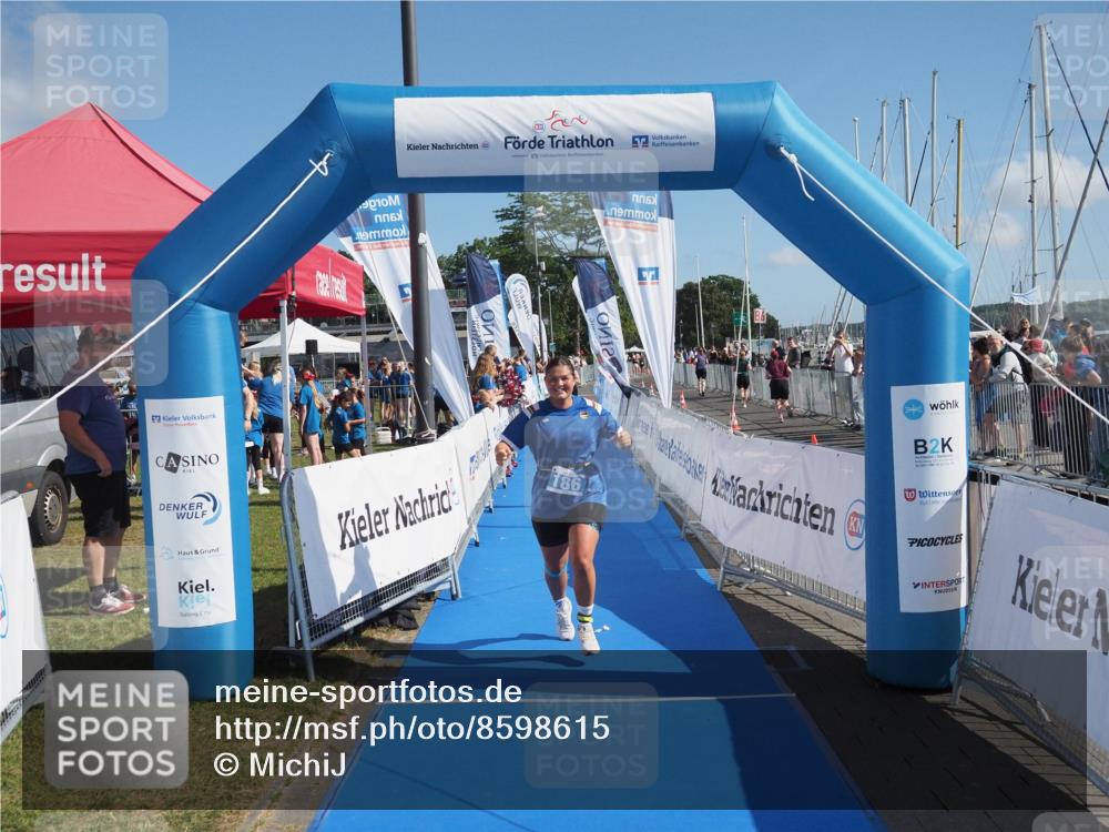 17.08.2025 - KN Förde Triathlon 2025 MichiJ http://msf.ph/oto/8598615 17.08.2025 10:46:38 Laufen 186 meine-sportfotos.de