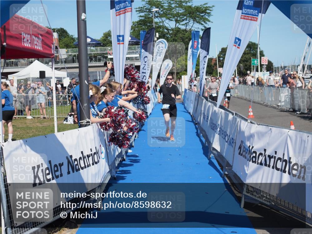 17.08.2025 - KN Förde Triathlon 2025 MichiJ http://msf.ph/oto/8598632 17.08.2025 14:01:18 Laufen 448 meine-sportfotos.de