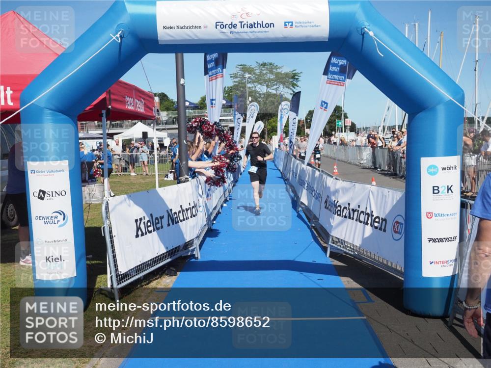 17.08.2025 - KN Förde Triathlon 2025 MichiJ http://msf.ph/oto/8598652 17.08.2025 14:01:19 Laufen 448 meine-sportfotos.de