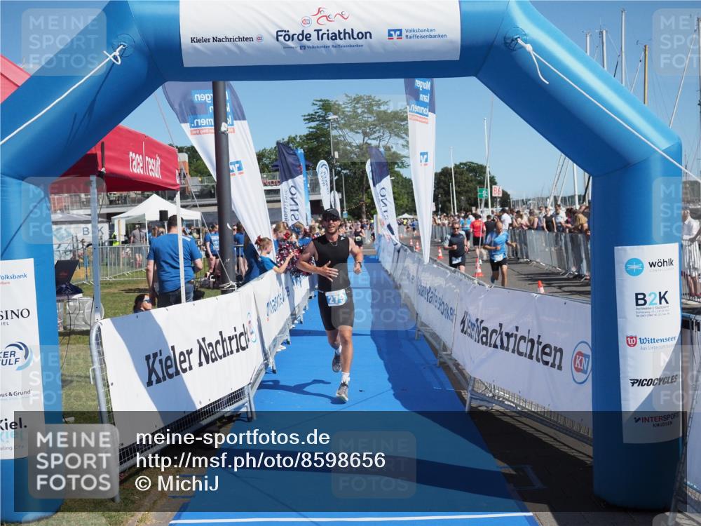 17.08.2025 - KN Förde Triathlon 2025 MichiJ http://msf.ph/oto/8598656 17.08.2025 12:12:29 Laufen 279 meine-sportfotos.de