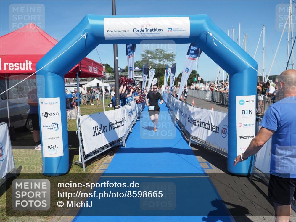 17.08.2025 - KN Förde Triathlon 2025 MichiJ http://msf.ph/oto/8598665 17.08.2025 14:01:20 Laufen 448 meine-sportfotos.de