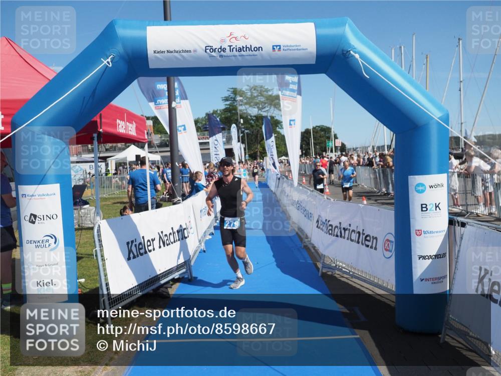 17.08.2025 - KN Förde Triathlon 2025 MichiJ http://msf.ph/oto/8598667 17.08.2025 12:12:30 Laufen 279 meine-sportfotos.de