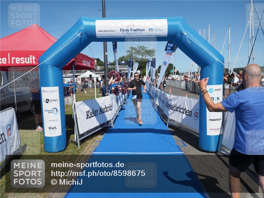 17.08.2025 - KN Förde Triathlon 2025 MichiJ http://msf.ph/oto/8598675 17.08.2025 14:01:20 Laufen 448 meine-sportfotos.de