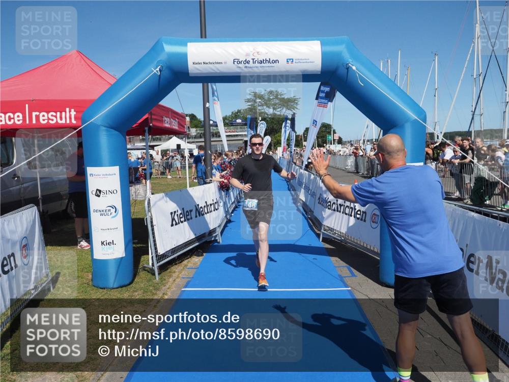 17.08.2025 - KN Förde Triathlon 2025 MichiJ http://msf.ph/oto/8598690 17.08.2025 14:01:21 Laufen 448 meine-sportfotos.de