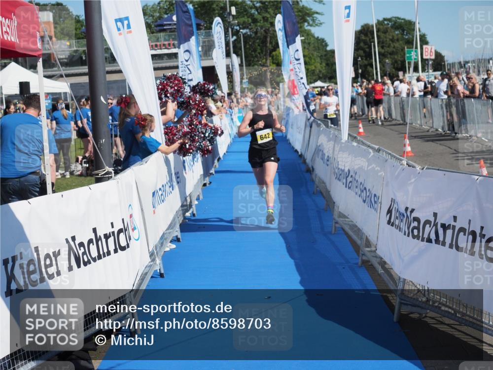 17.08.2025 - KN Förde Triathlon 2025 MichiJ http://msf.ph/oto/8598703 17.08.2025 12:12:35 Laufen 279, 642 meine-sportfotos.de