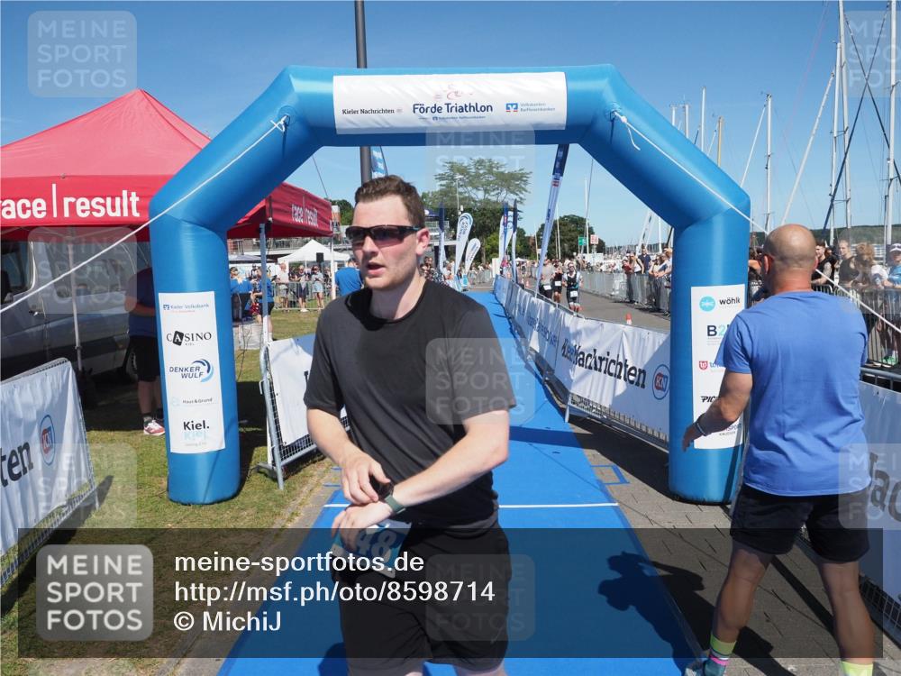 17.08.2025 - KN Förde Triathlon 2025 MichiJ http://msf.ph/oto/8598714 17.08.2025 14:01:22 Laufen 448 meine-sportfotos.de