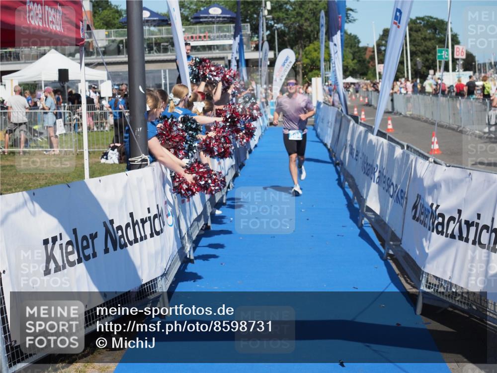 17.08.2025 - KN Förde Triathlon 2025 MichiJ http://msf.ph/oto/8598731 17.08.2025 14:01:55 Laufen 504 meine-sportfotos.de