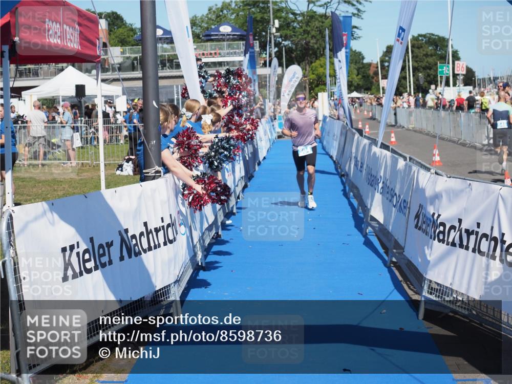 17.08.2025 - KN Förde Triathlon 2025 MichiJ http://msf.ph/oto/8598736 17.08.2025 14:01:55 Laufen 504 meine-sportfotos.de